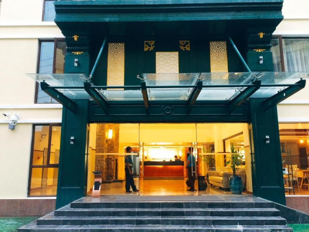 Sky City Hotel Vientiane Exteriör bild