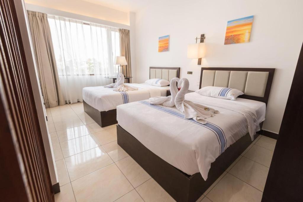 Sky City Hotel Vientiane Exteriör bild